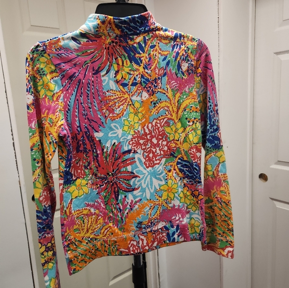 Lilly Pulitzer pullover - Picture 3 of 3